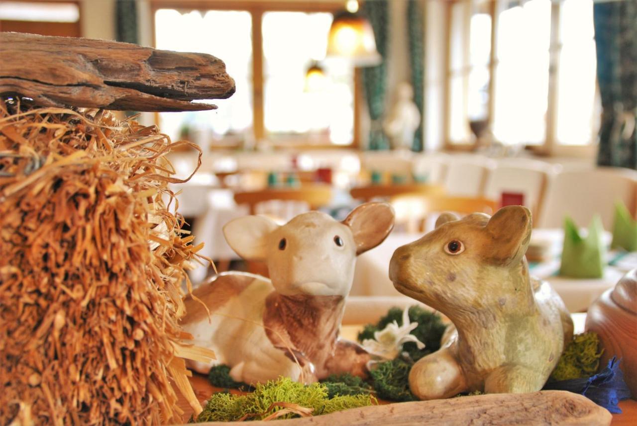 Traditions-Gasthaus Bayrischer Hof Leutkirch im Allgäu エクステリア 写真