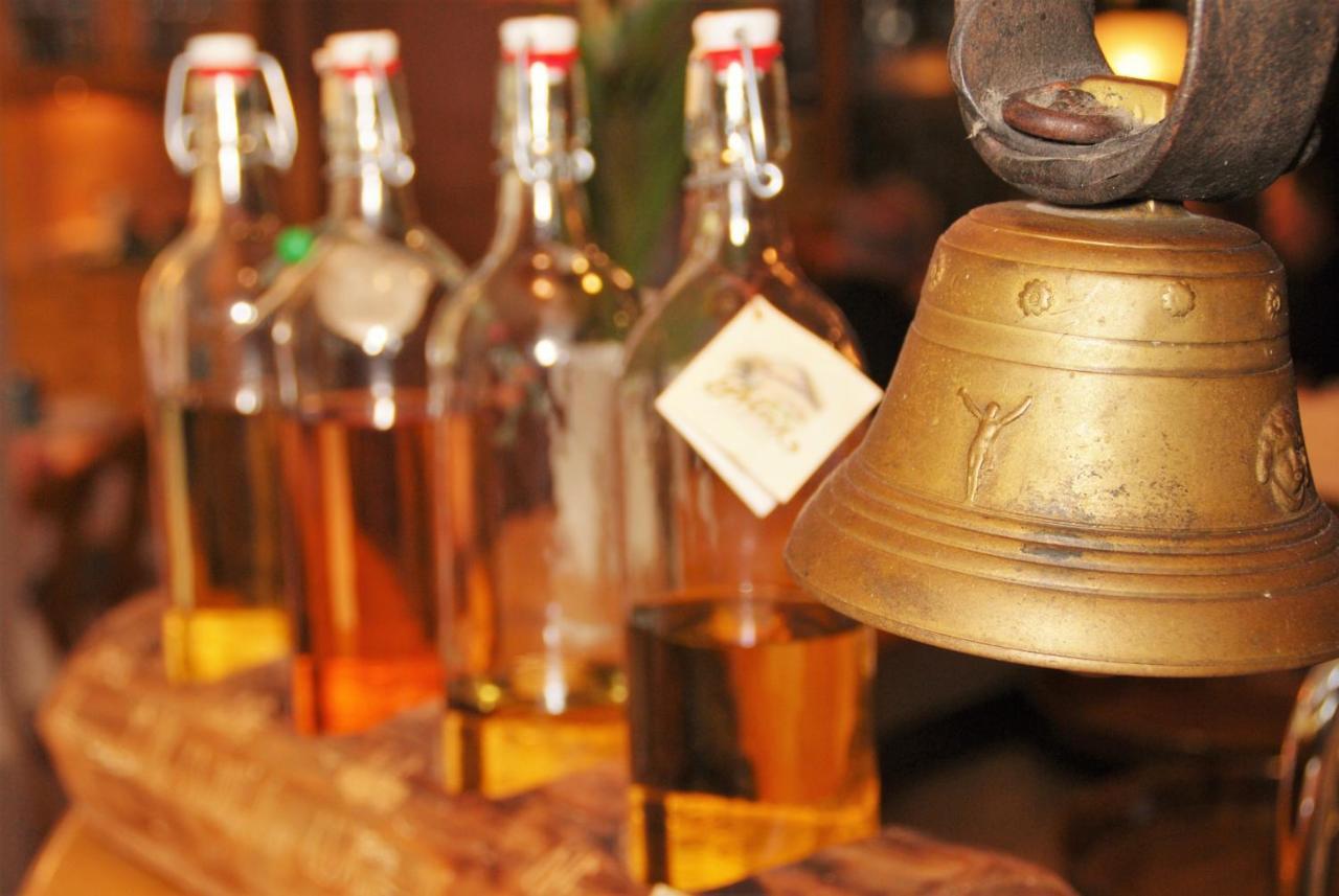 Traditions-Gasthaus Bayrischer Hof Leutkirch im Allgäu エクステリア 写真