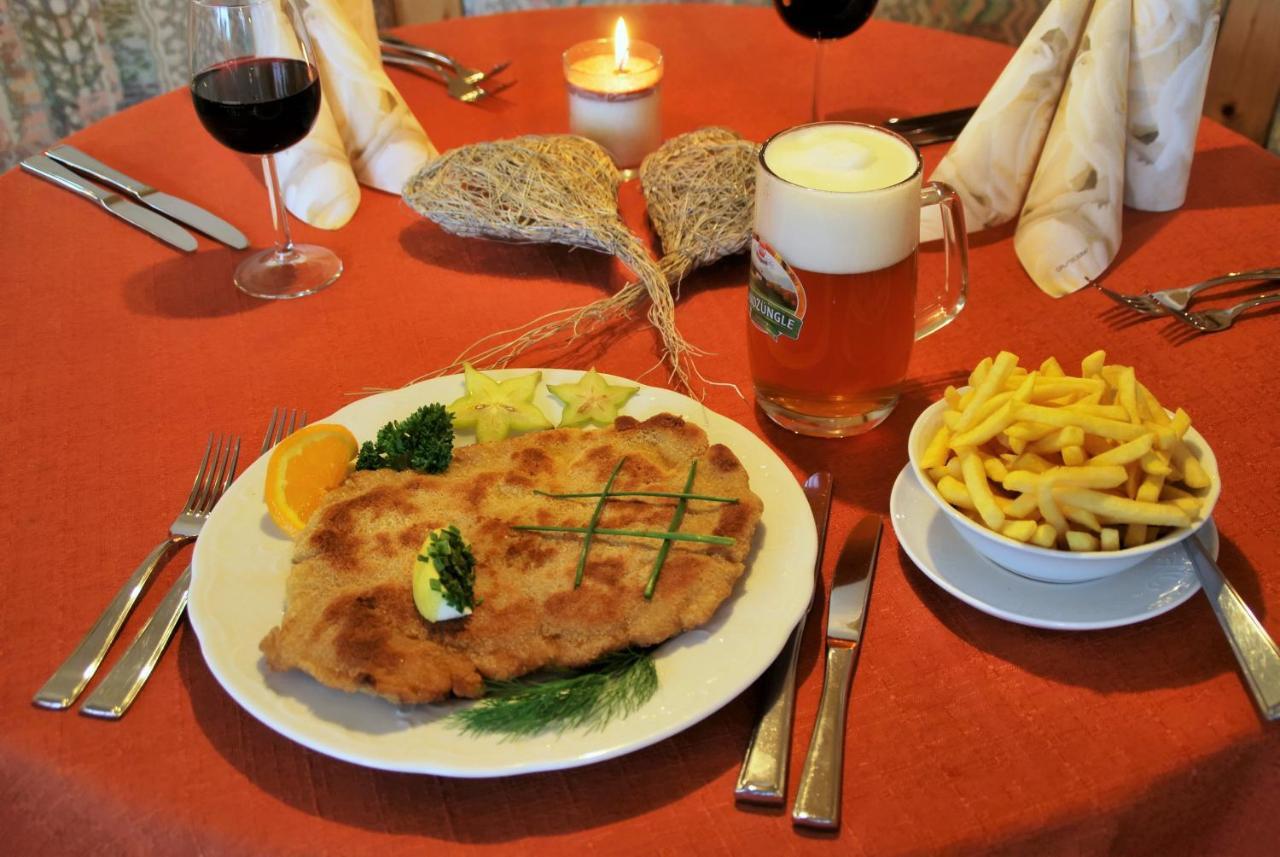 Traditions-Gasthaus Bayrischer Hof Leutkirch im Allgäu エクステリア 写真